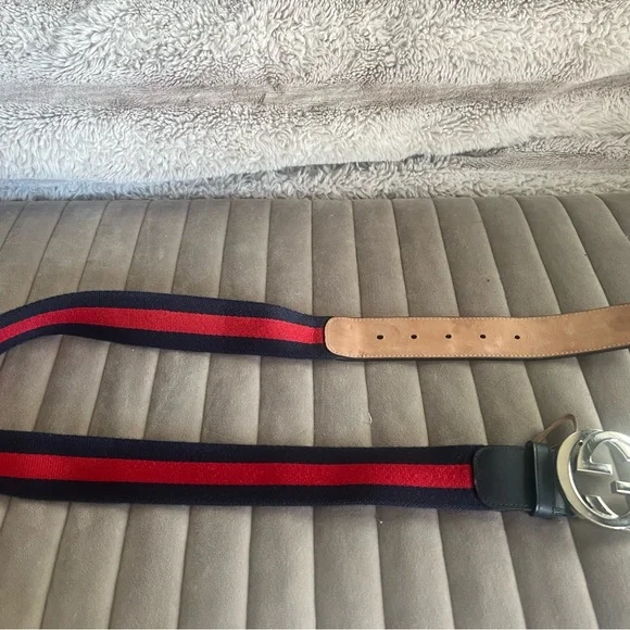 Gucci Navy and Red Belt with Iconic Interlocking G Buckle - Picture 2 of 6